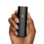 Paxmini.black .hand .front 0296 1.webp