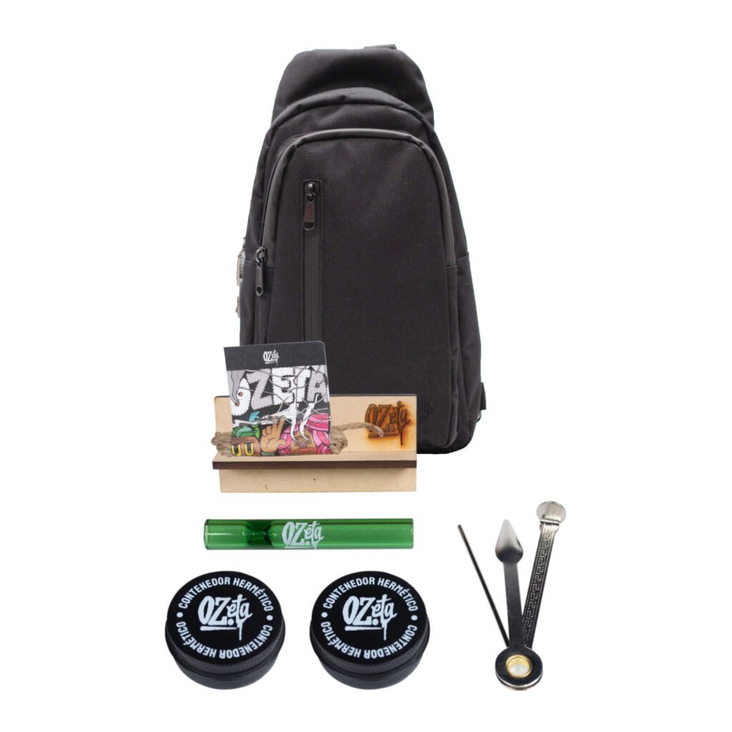 Ozeta mochilita antiolor 06.jpg